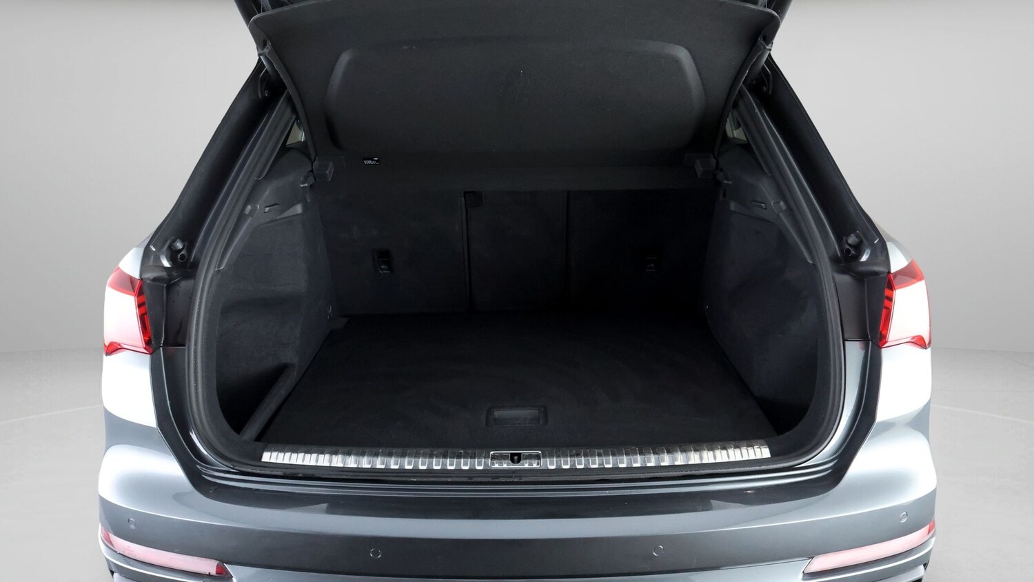 Used Audi Q3 for sale - 77871834: Photo 17