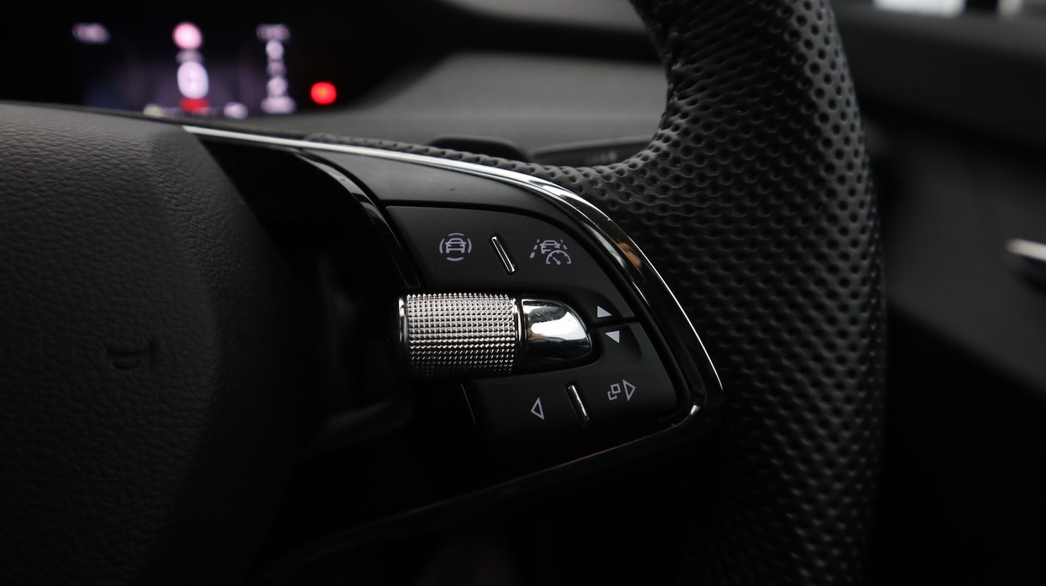 Used Skoda Enyaq 2023 for sale - 77781862: Photo 25