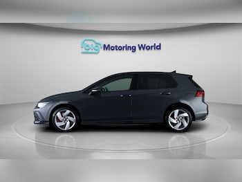 Used Volkswagen Golf 2023 for sale - 78040635: Photo