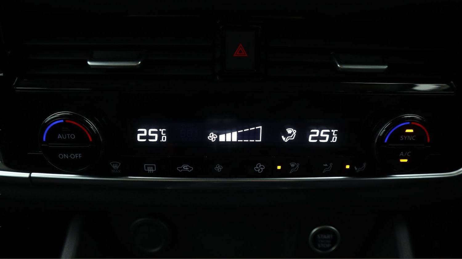 Used Nissan Qashqai 2022 for sale - 77610239: Photo 12