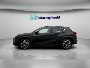 Used Lexus UX 2021 for sale - 78199766: Photo