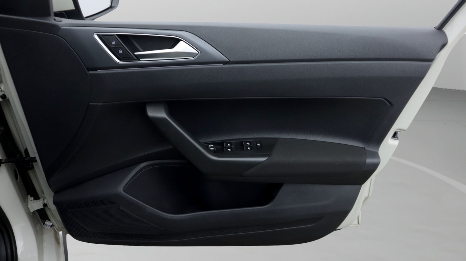 Used Volkswagen Polo 2024 for sale - 77777489: Photo 15