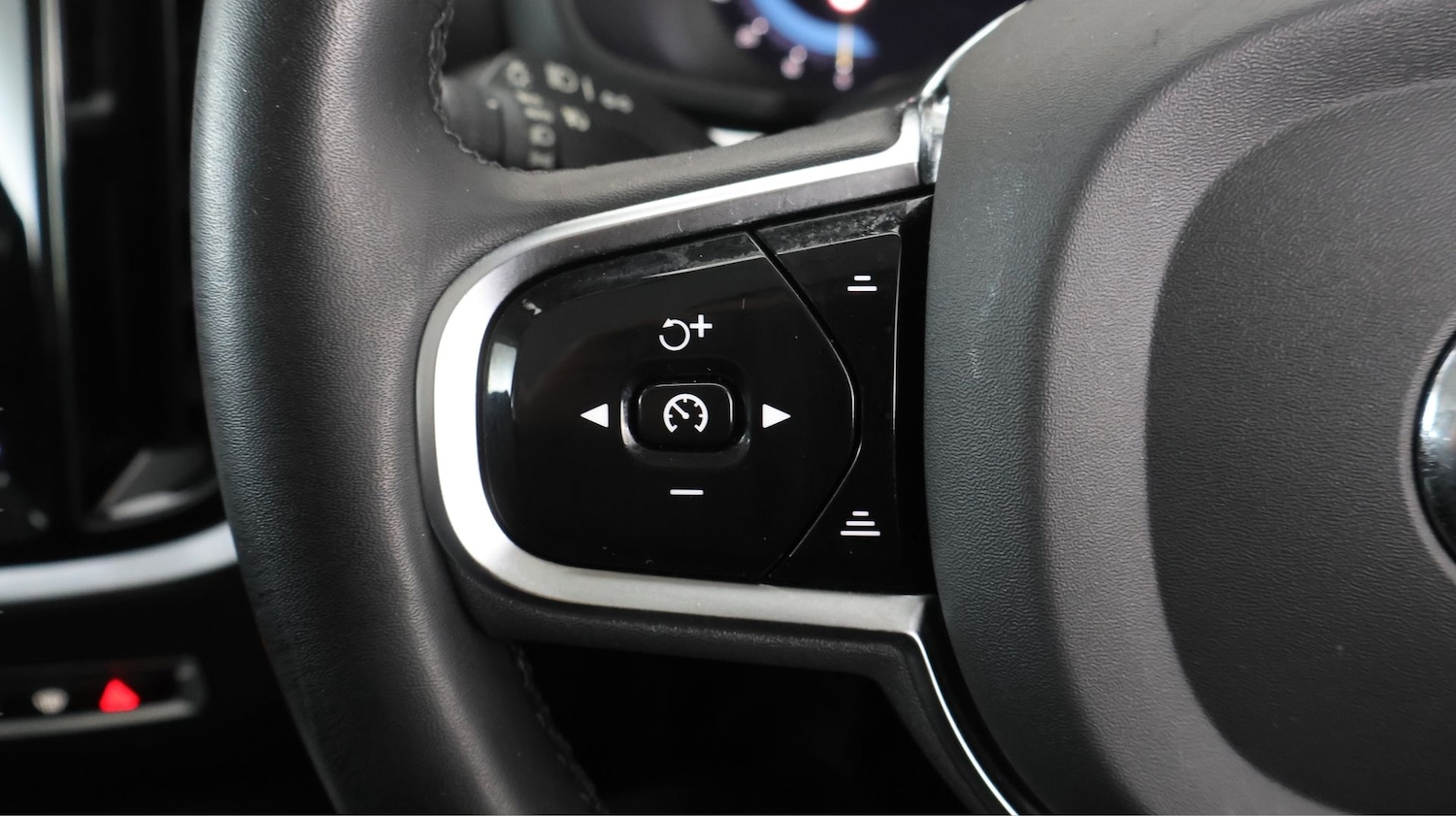 Used Volvo V60 for sale - 77567306: Photo 23