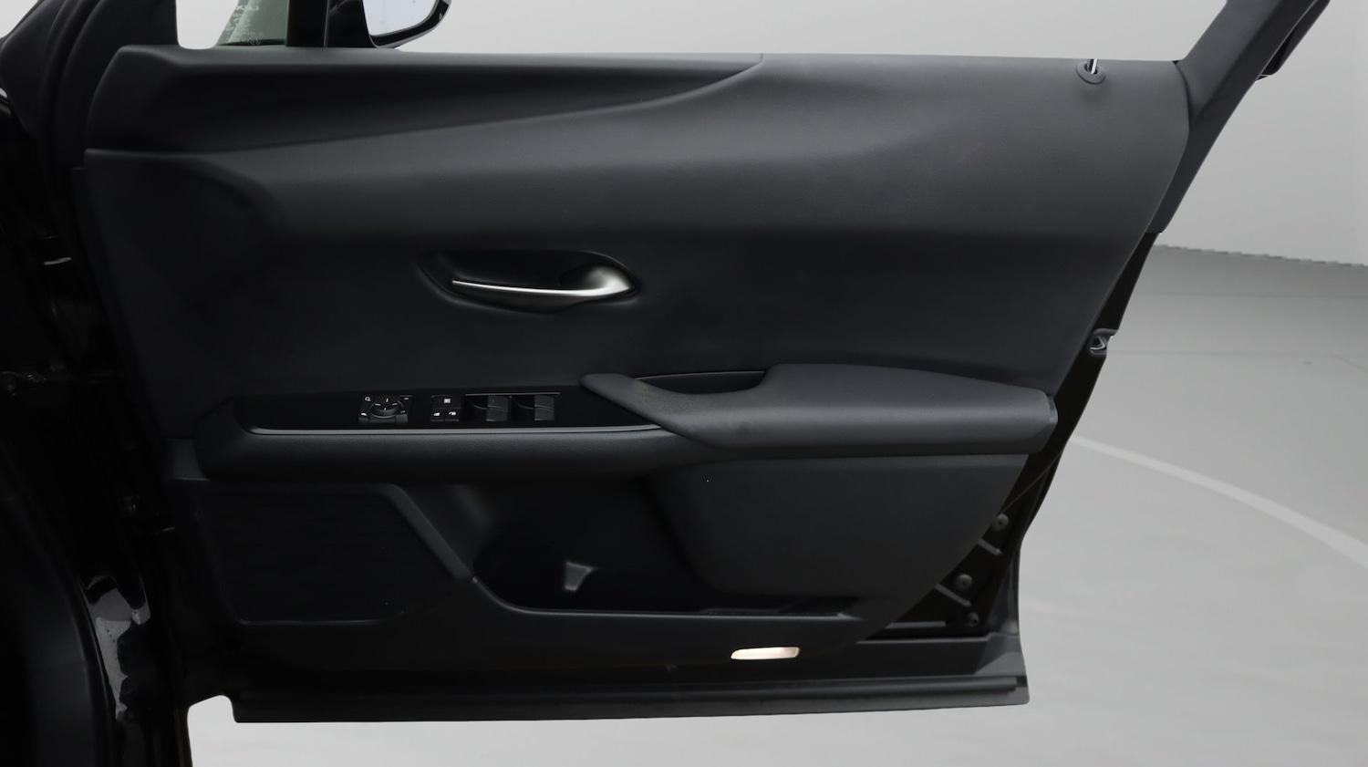 Used Lexus UX 2023 for sale - 77641189: Photo 15