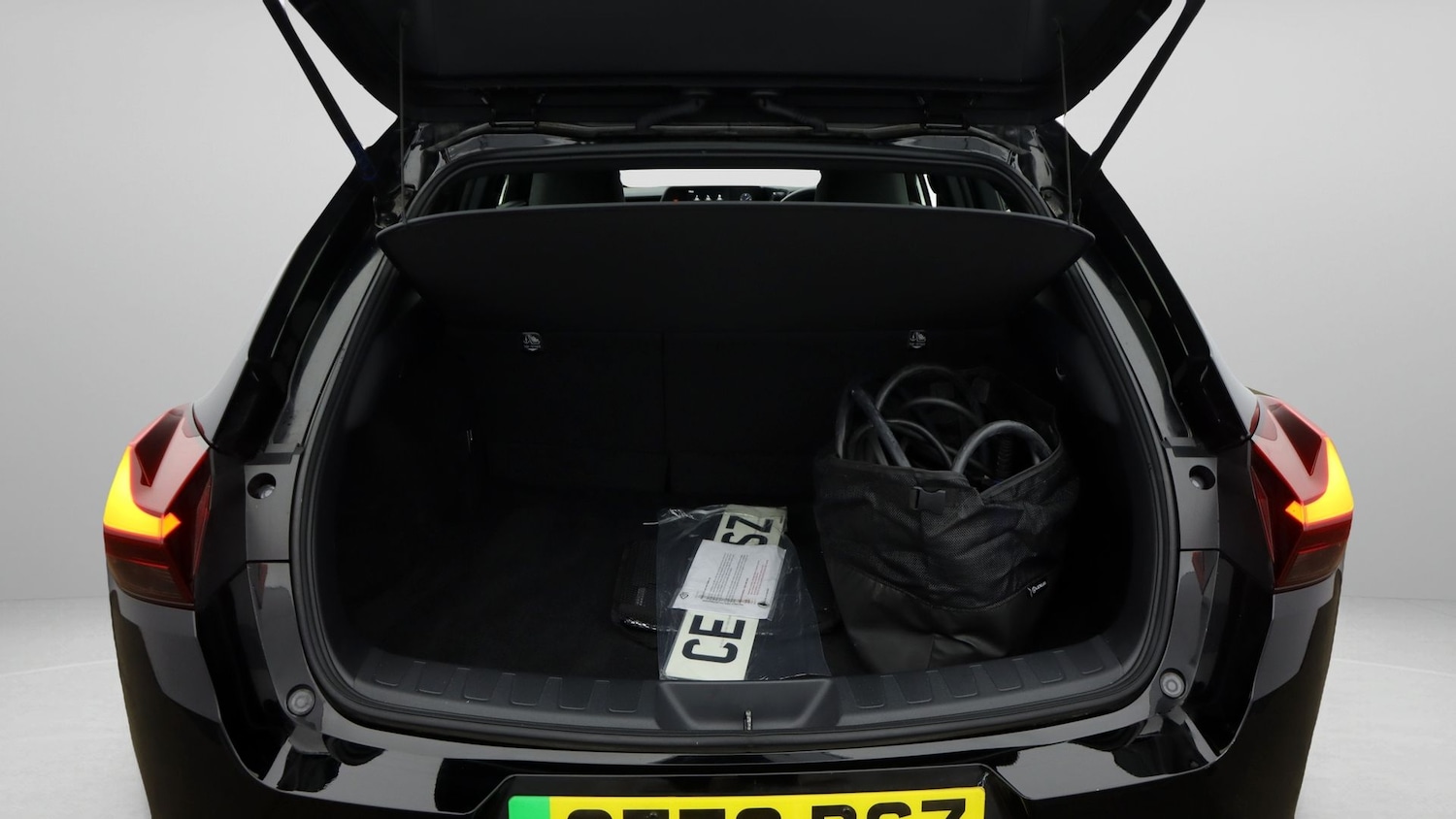 Used Lexus UX 2023 for sale - 77641189: Photo 17