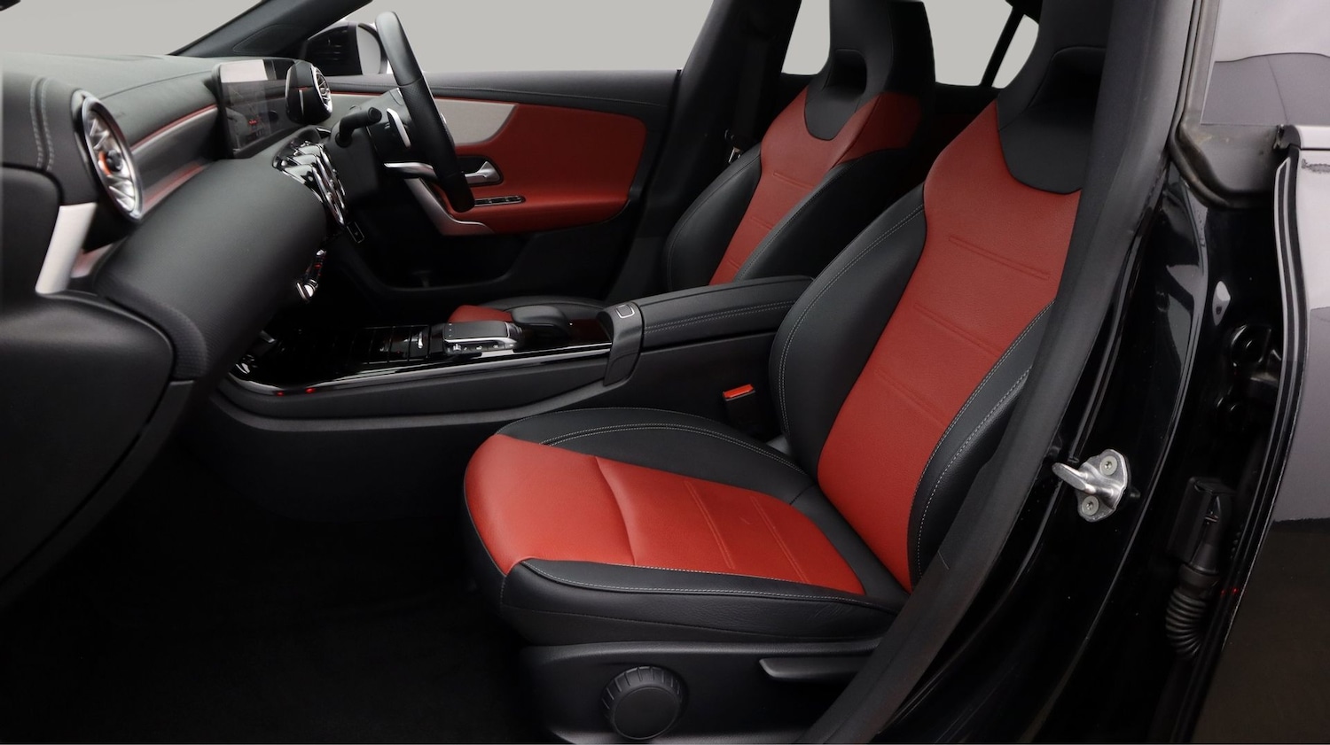 Used Mercedes-Benz CLA for sale - 78186356: Photo 14