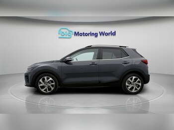 Used Kia Stonic 2023 for sale - 78951682: Photo