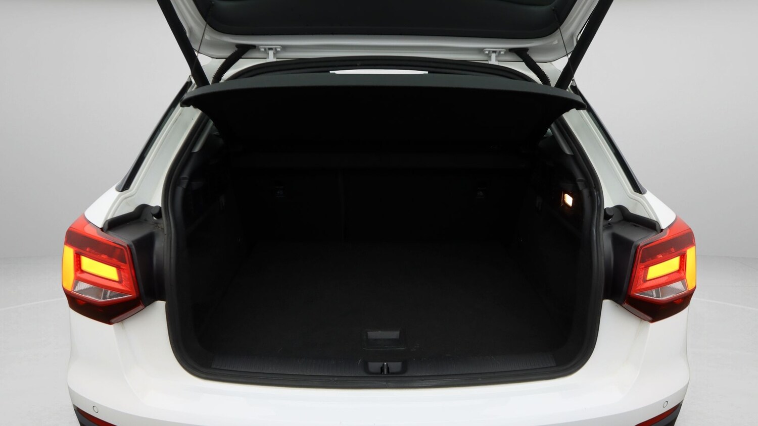 Used Audi Q2 2020 for sale - 78163060: Photo 17