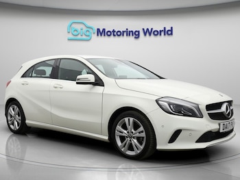 2017 (17) - 1.5 A180d Sport (Premium) Hatchback 5dr Diesel 7G-DCT Euro 6 (s/s) (109 ps)