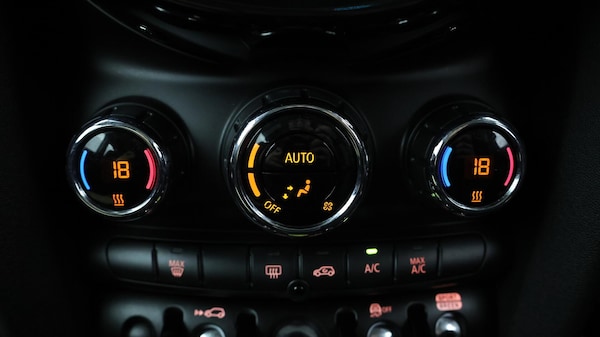 Used MINI Electric Hatch 2022 for sale - 76060029: Photo 13