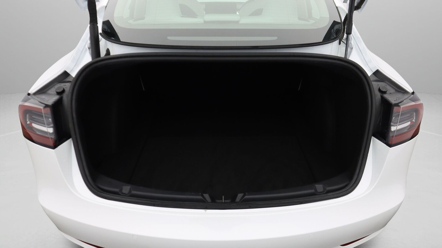 Used Tesla Model 3 2021 for sale - 77420844: Photo 17