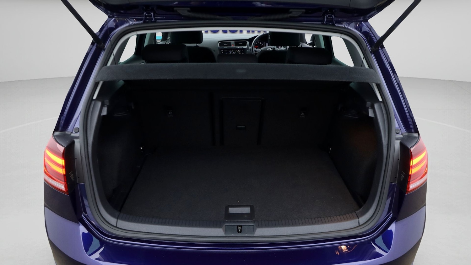 Used Volkswagen Golf 2020 for sale - 78169471: Photo 17