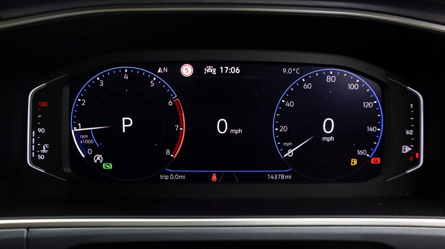 Used Volkswagen T-Roc 2022 for sale - 77336391: Photo 10