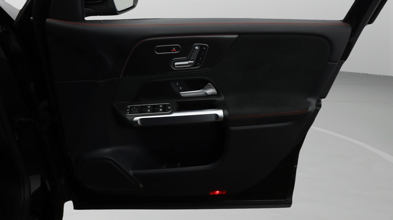 Used Mercedes-Benz GLB 2022 for sale - 77536370: Photo 15