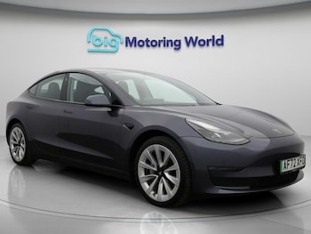 Tesla - Model 3