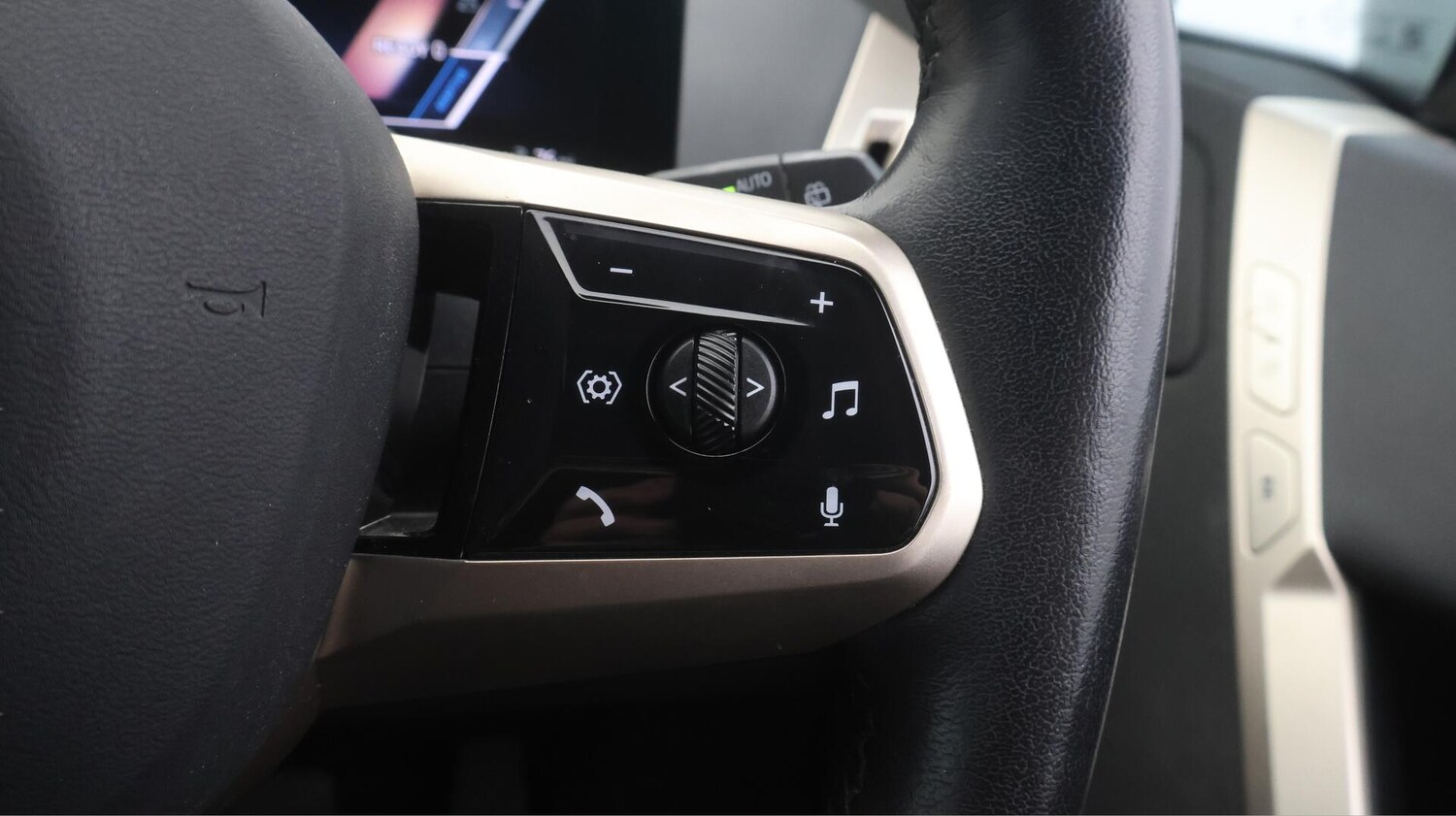 Used BMW iX for sale - 76728562: Photo 27