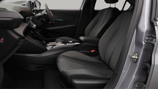 Used Peugeot E-208 2023 for sale - 76122053: Photo 15