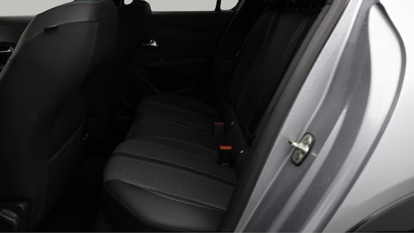 Used Peugeot E-208 2023 for sale - 76122053: Photo 17