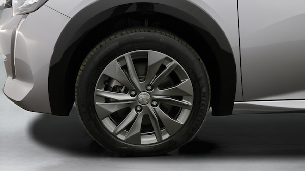 Used Peugeot E-208 2023 for sale - 76122053: Photo 19