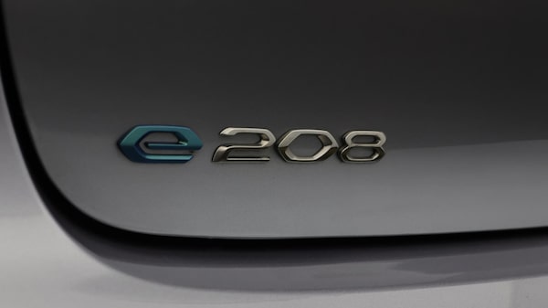 Used Peugeot E-208 2023 for sale - 76122053: Photo 22