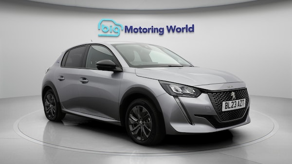 Used Peugeot E-208 2023 for sale - 76122053: Photo 2