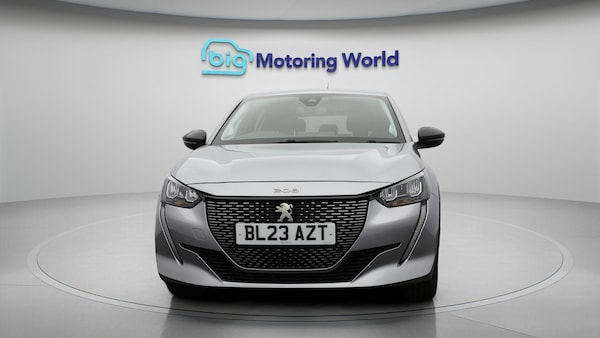 Used Peugeot E-208 2023 for sale - 76122053: Photo 3
