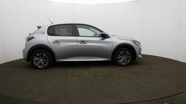 Used Peugeot E-208 2023 for sale - 76122053: Photo 57