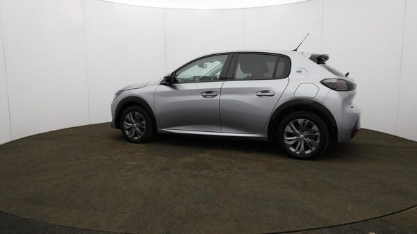 Used Peugeot E-208 2023 for sale - 76122053: Photo 71