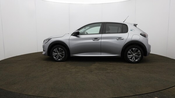 Used Peugeot E-208 2023 for sale - 76122053: Photo 73