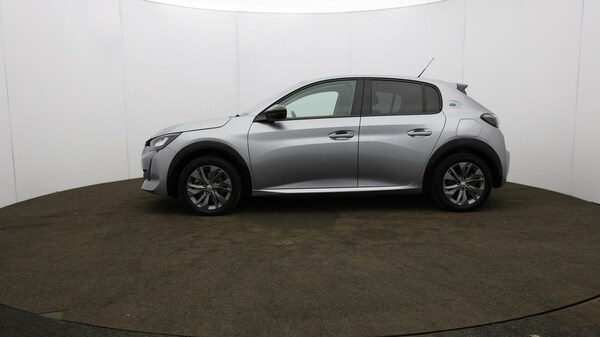 Used Peugeot E-208 2023 for sale - 76122053: Photo 74