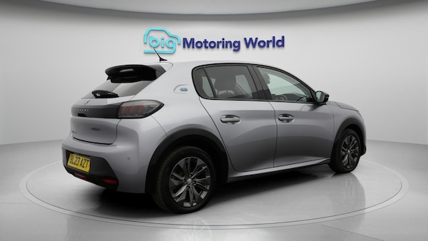 Used Peugeot E-208 2023 for sale - 76122053: Photo 8
