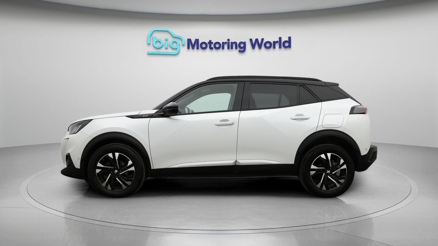 Used Peugeot 2008 2021 for sale - 77328947: Photo 4