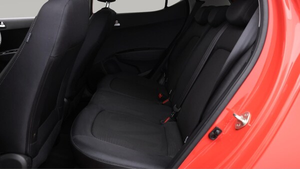 Used Hyundai i10 2019 for sale - 76085041: Photo 17