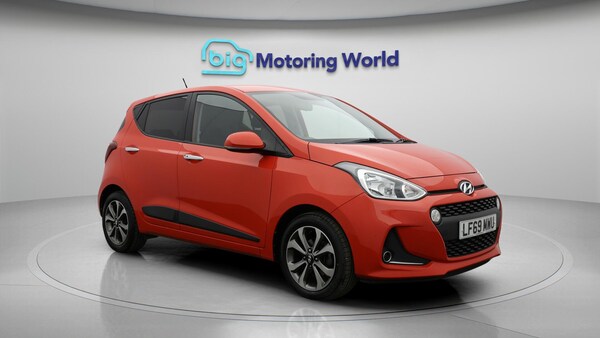Used Hyundai i10 2019 for sale - 76085041: Photo 2
