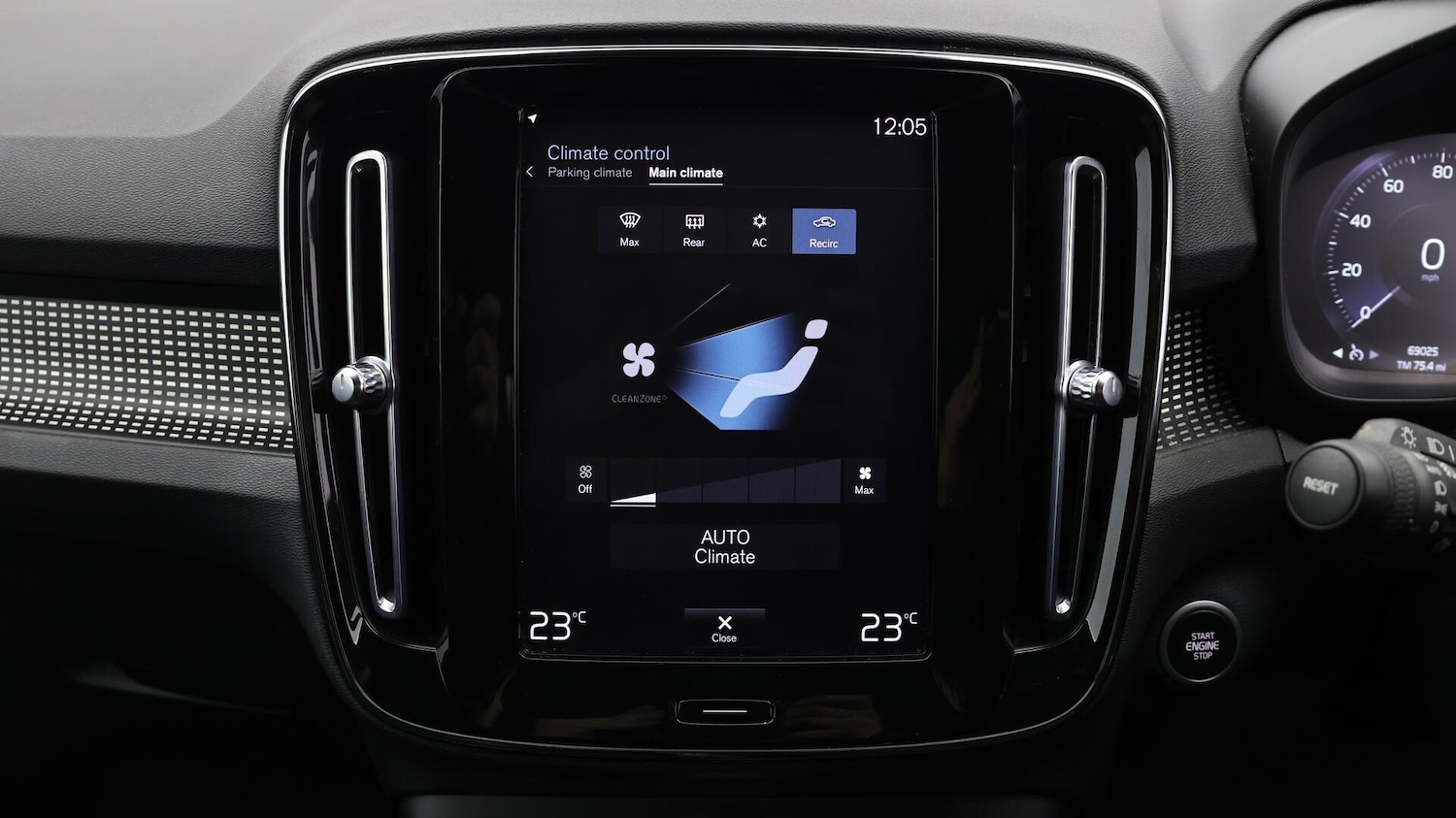 Used Volvo XC40 2021 for sale - 76562049: Photo 13