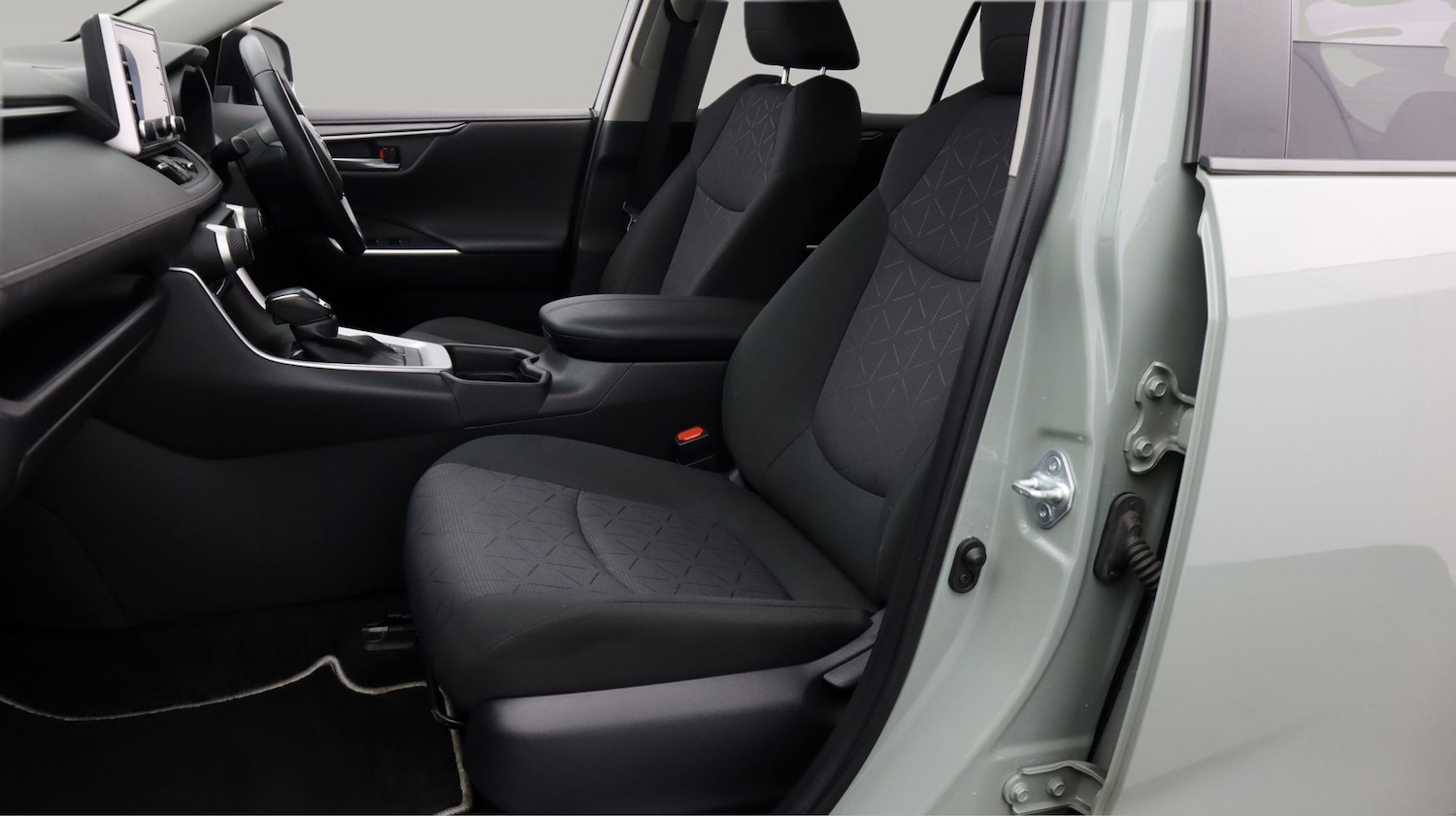 Used Toyota RAV4 2020 for sale - 77438818: Photo 14