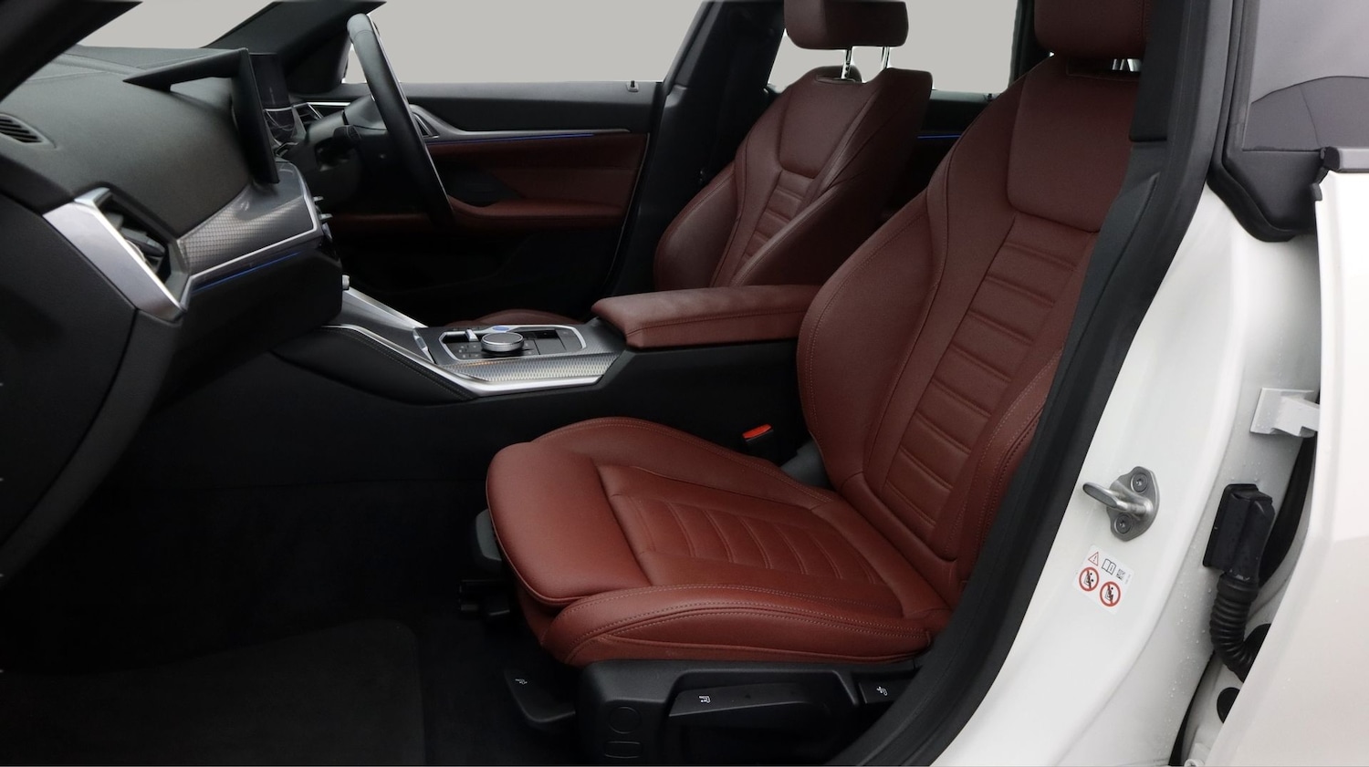 Used BMW i4 2024 for sale - 77618639: Photo 14