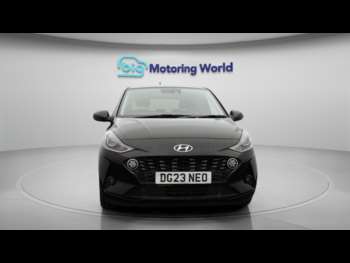 Used Hyundai i10 2023 for sale - 74712850: Photo