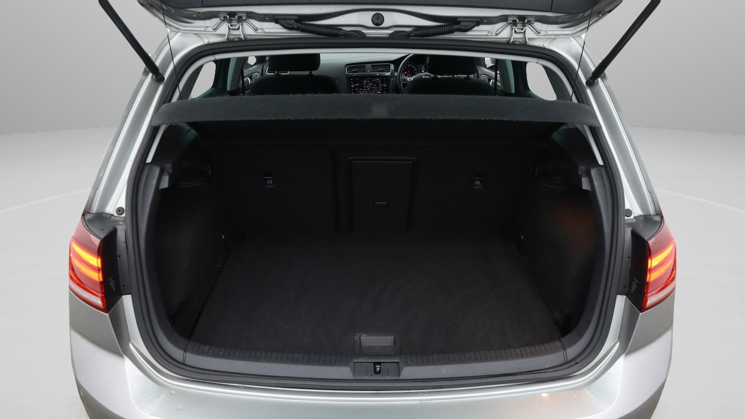 Used Volkswagen Golf 2019 for sale - 76657019: Photo 18