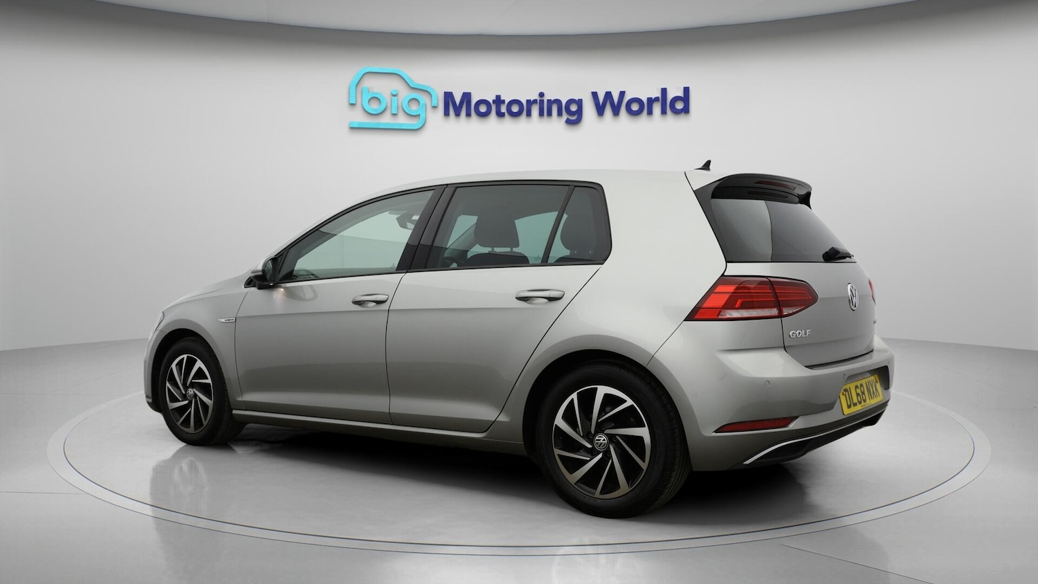 Used Volkswagen Golf 2019 for sale - 76657019: Photo 6