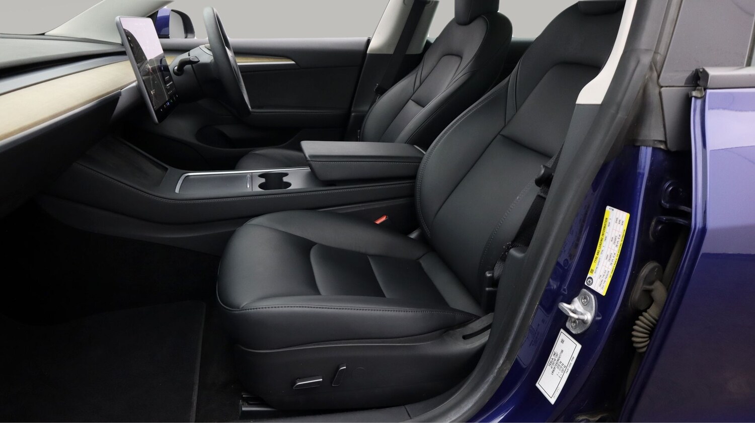 Used Tesla Model 3 2021 for sale - 78176328: Photo 14