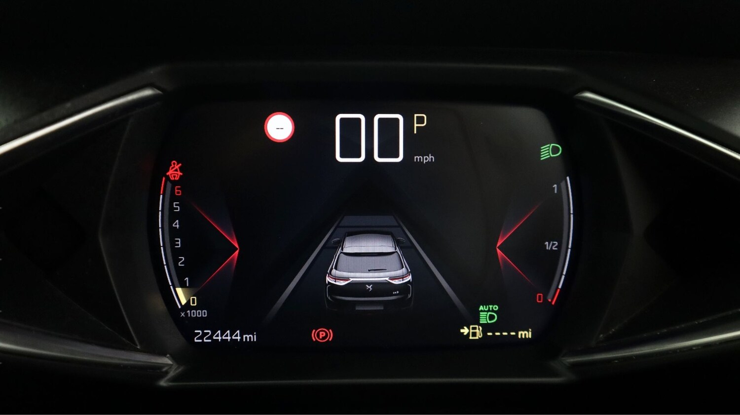 Used DS Automobiles DS 3 Crossback 2022 for sale - 77252534: Photo 10