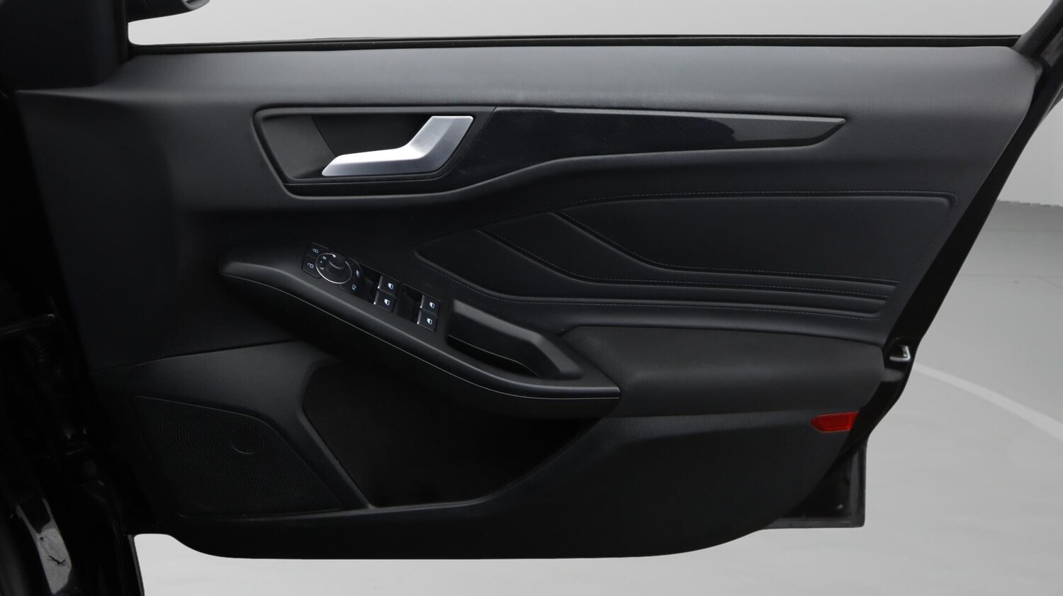 Used Ford Focus 2023 for sale - 76550278: Photo 16