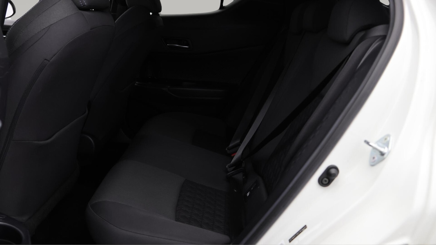 Used Toyota C-HR 2022 for sale - 76388786: Photo 17