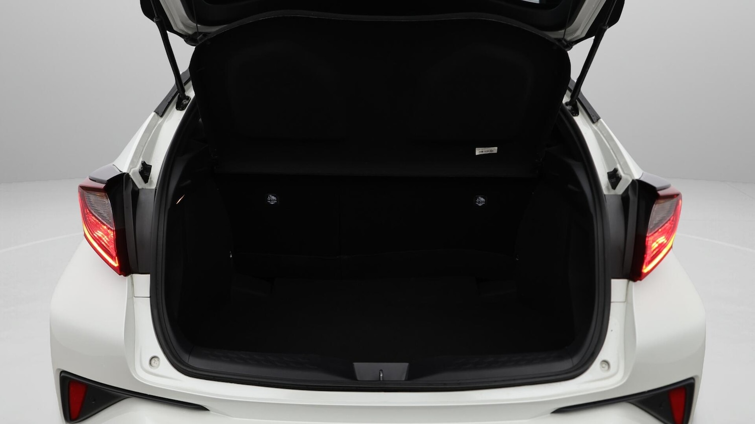 Used Toyota C-HR 2022 for sale - 76388786: Photo 18