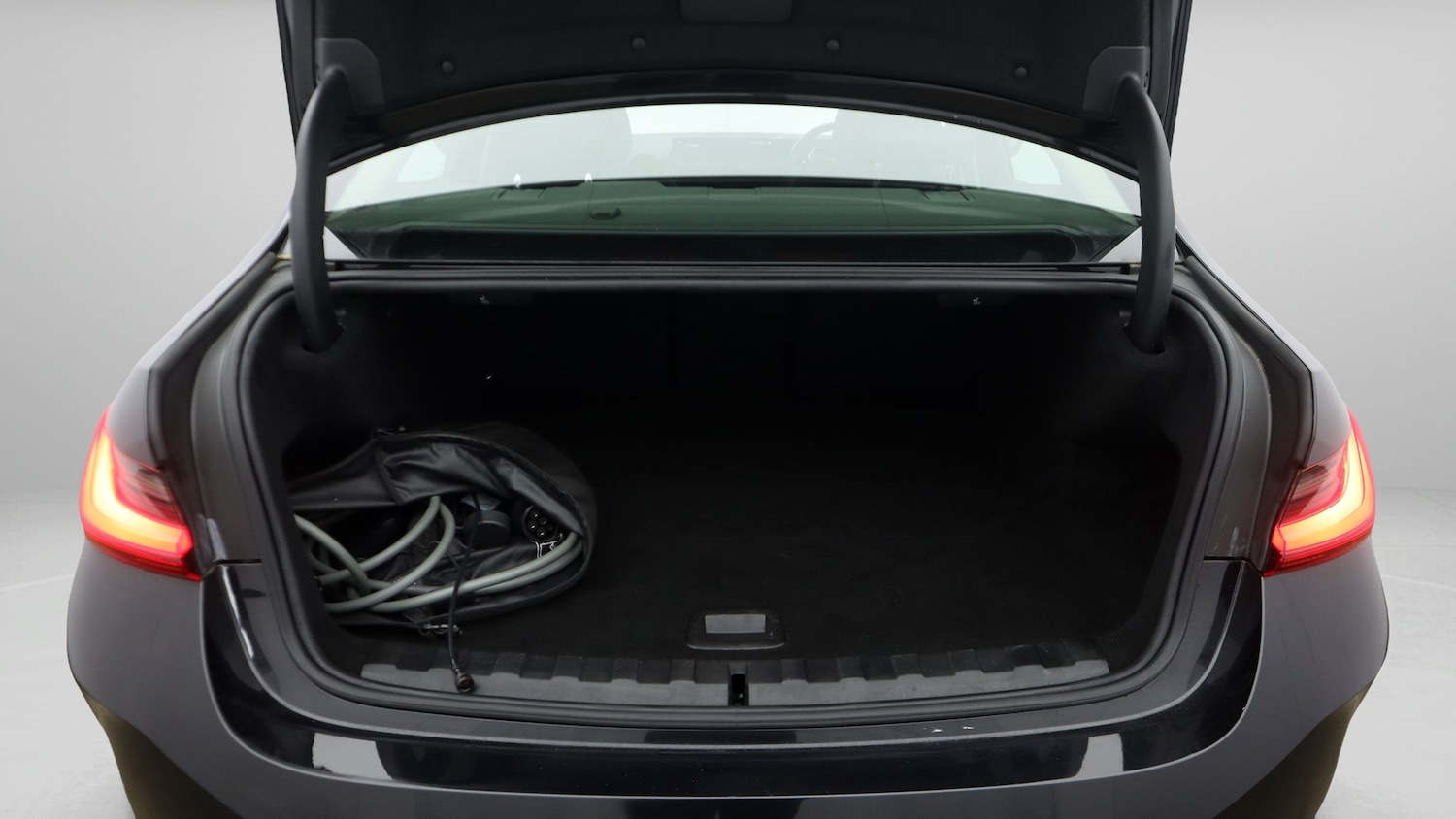 Used BMW 3 Series 2023 for sale - 77877212: Photo 17