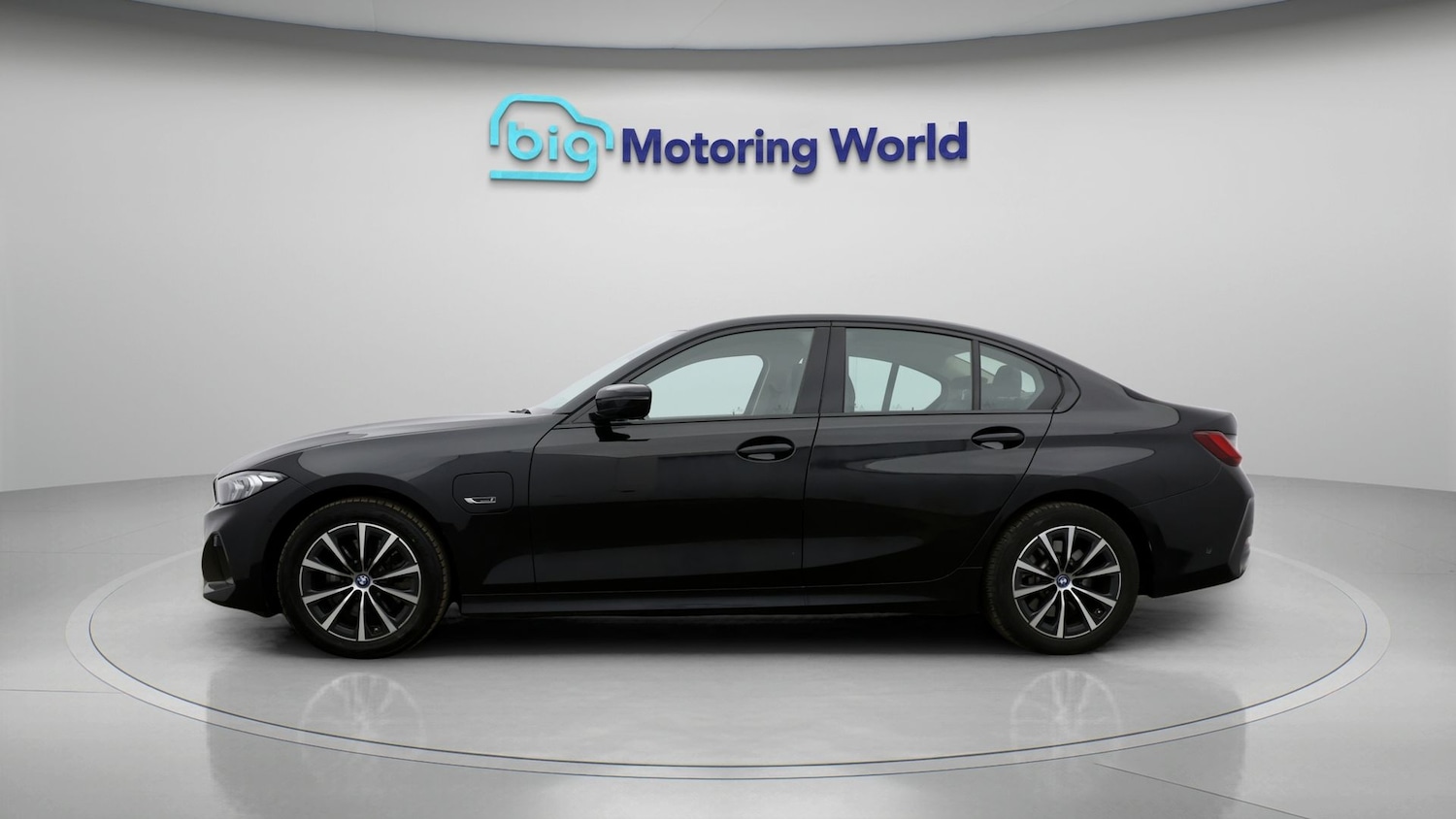 Used BMW 3 Series 2023 for sale - 77877212: Photo 4