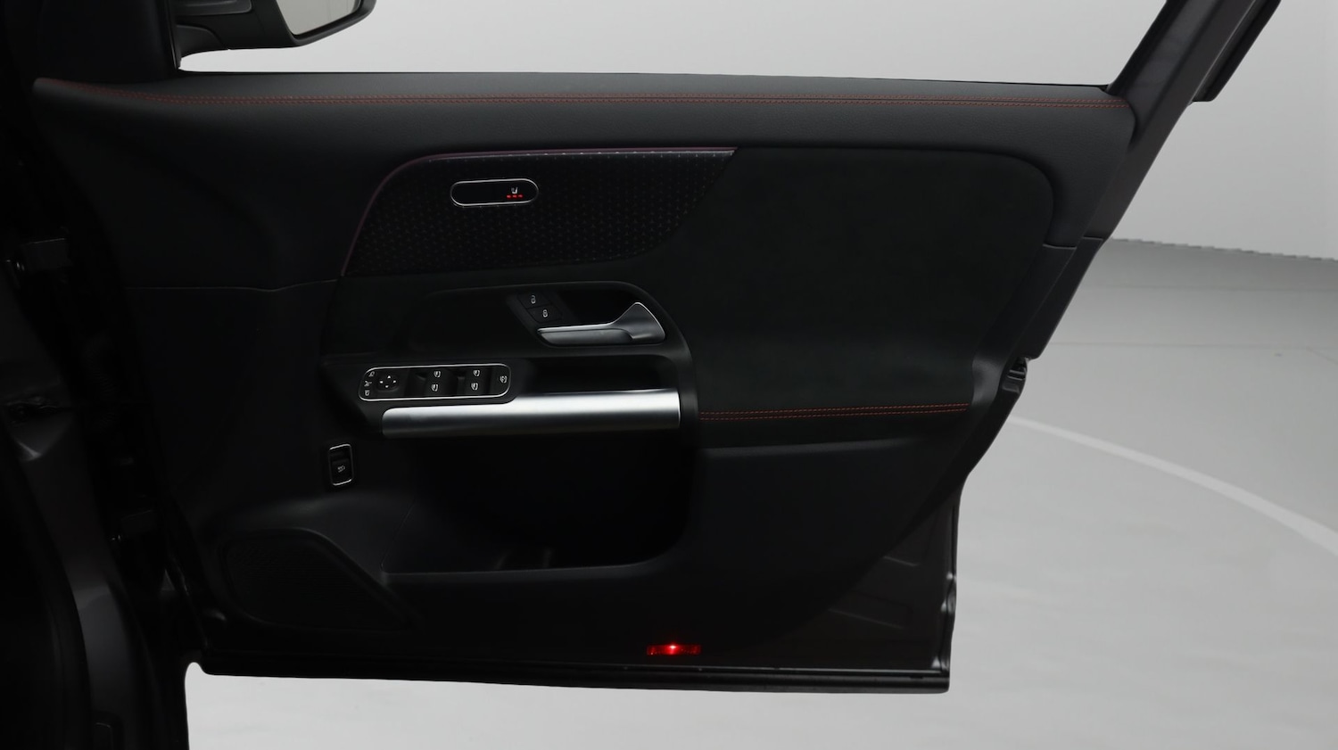 Used Mercedes-Benz EQA 2024 for sale - 77032656: Photo 15