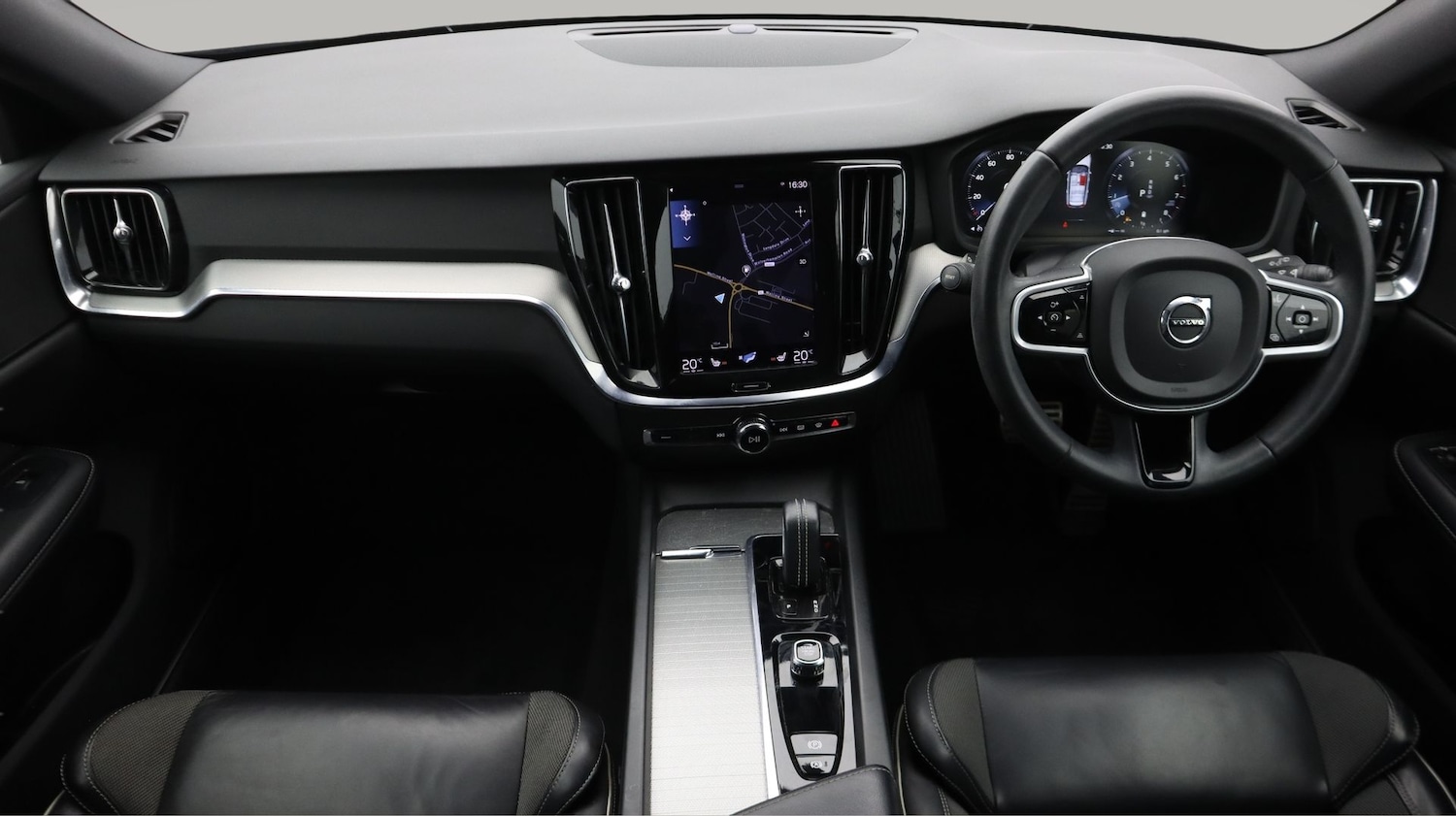 Used Volvo V60 2022 for sale - 78035259: Photo 13