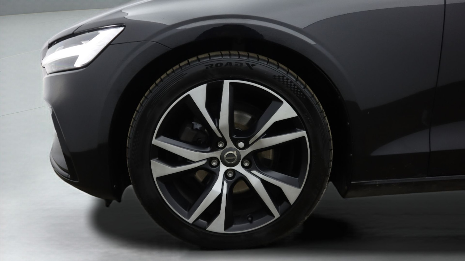 Used Volvo V60 2022 for sale - 78035259: Photo 18